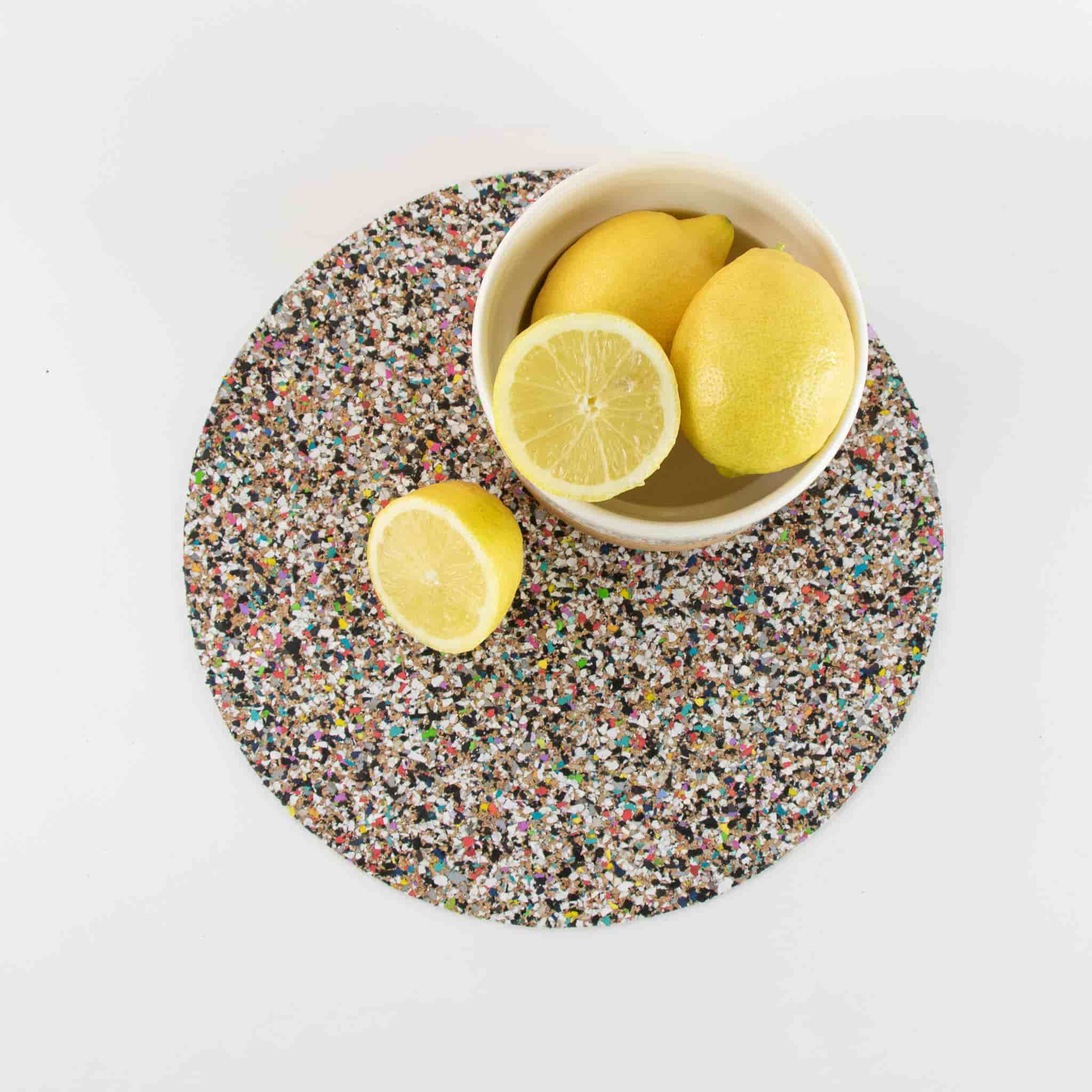 Set of 4 Beach Clean Recycled Cork Round Placemats, 30cm - Image 2