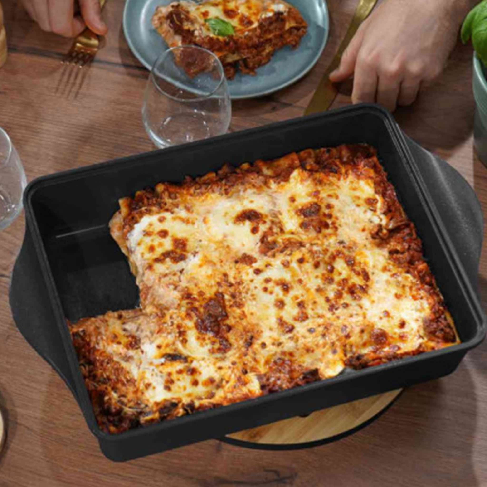 Cookut The Incredible Black Adjustable Non-Stick Roasting Pan, 40x30cm - Image 3