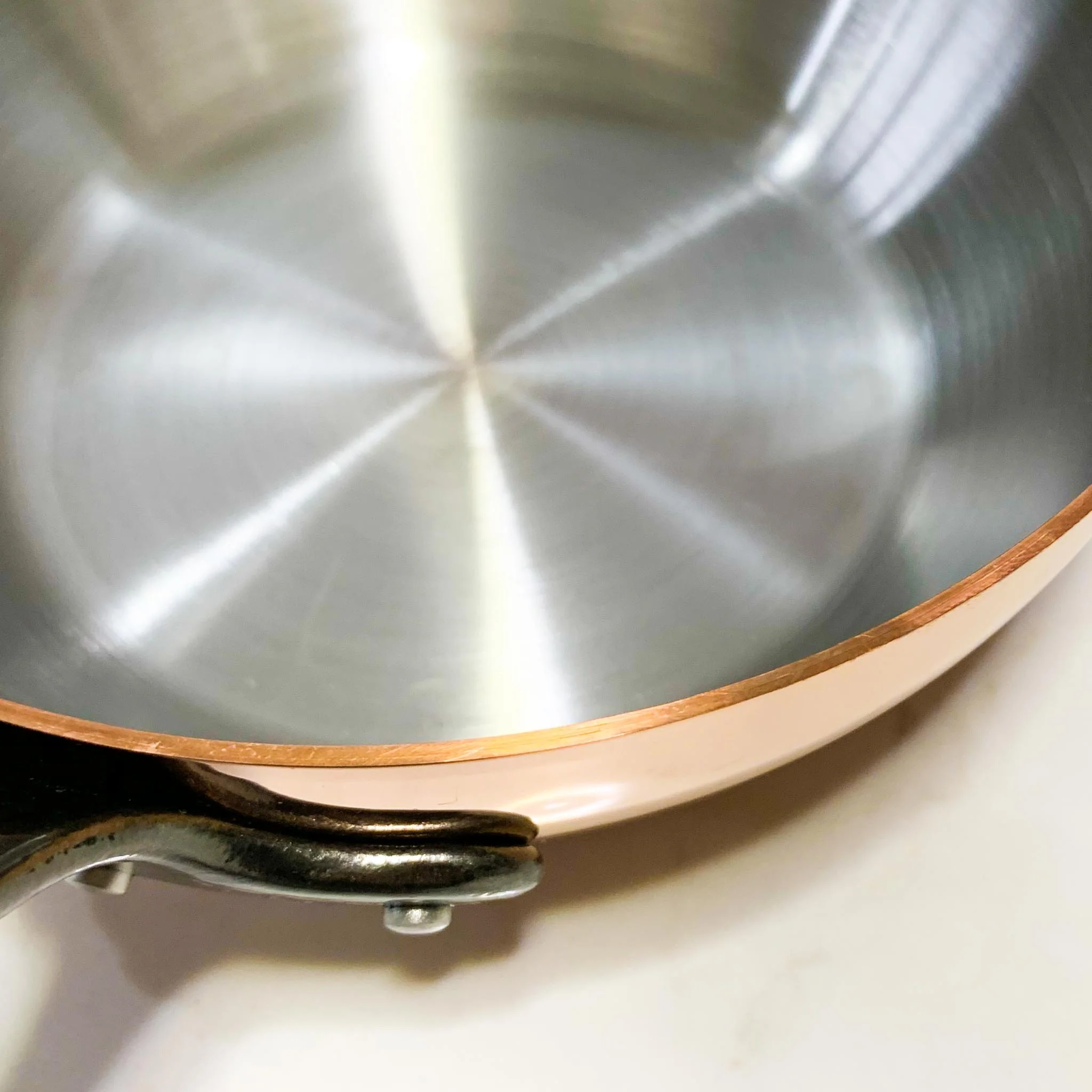 De Buyer Prima Matera Induction-Compatible Copper Saucepan - Image 5