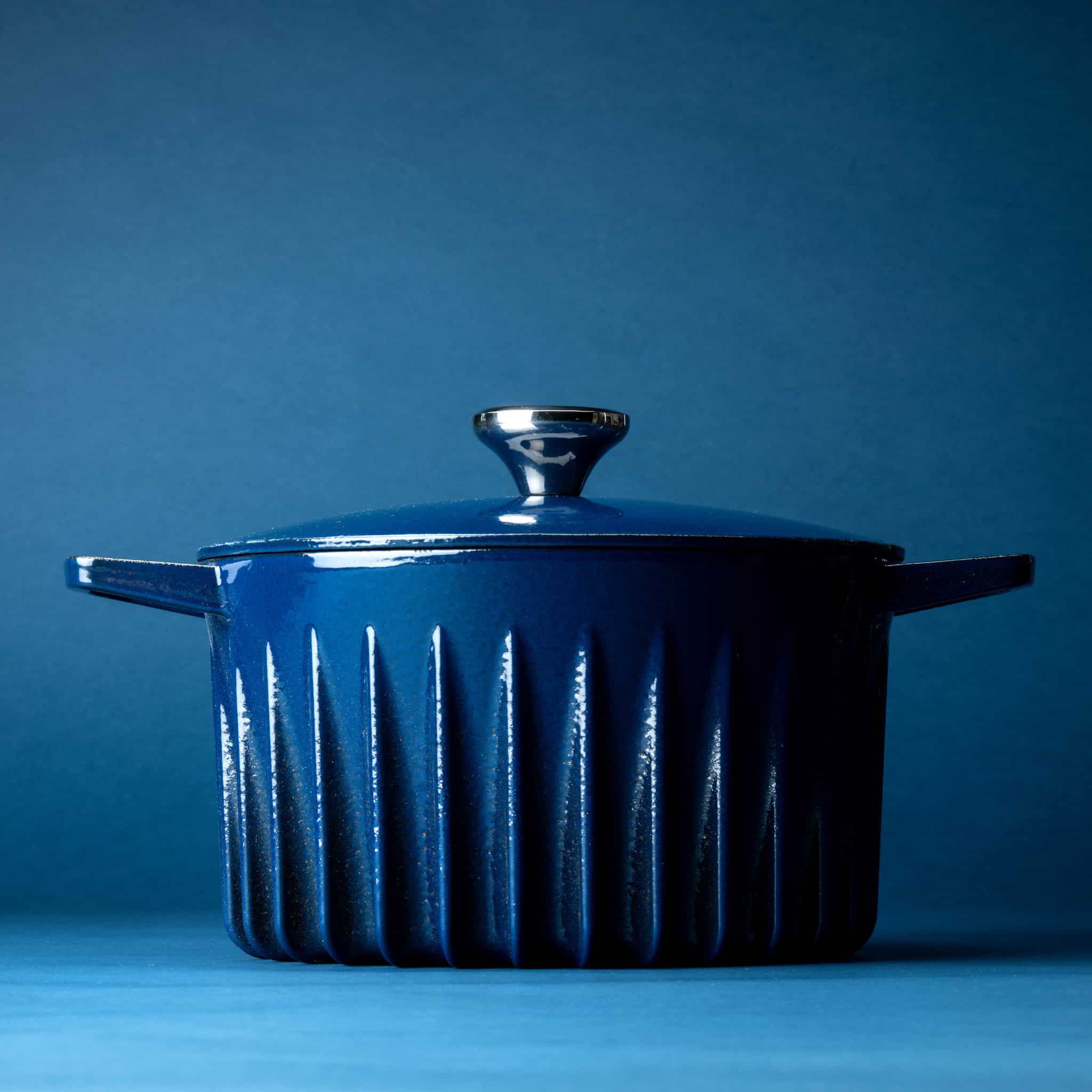 FIREUP Blue Cast Iron Dutch Oven, 26cm - Image 2