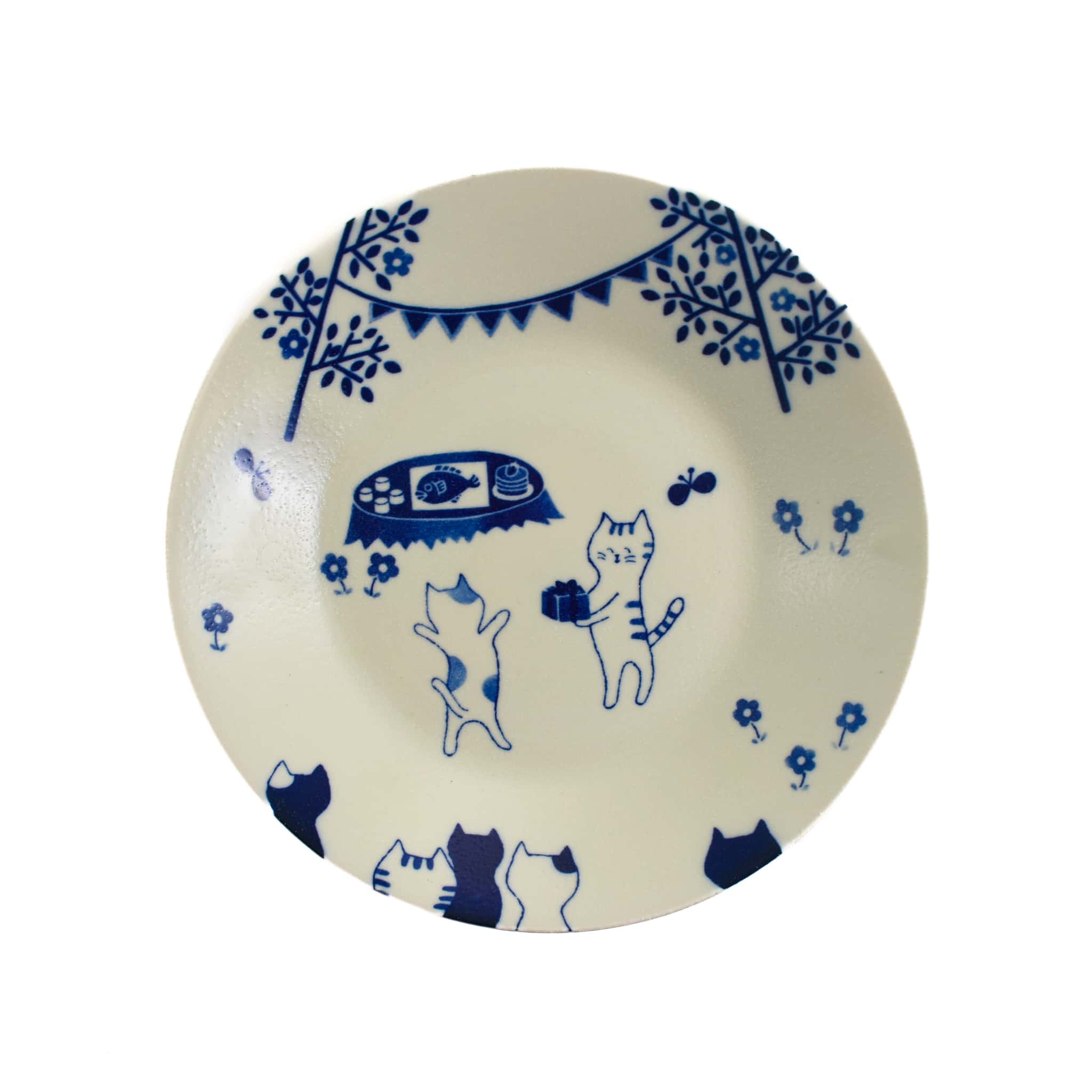 Garden Cat Japanese Round Plate, 24cm