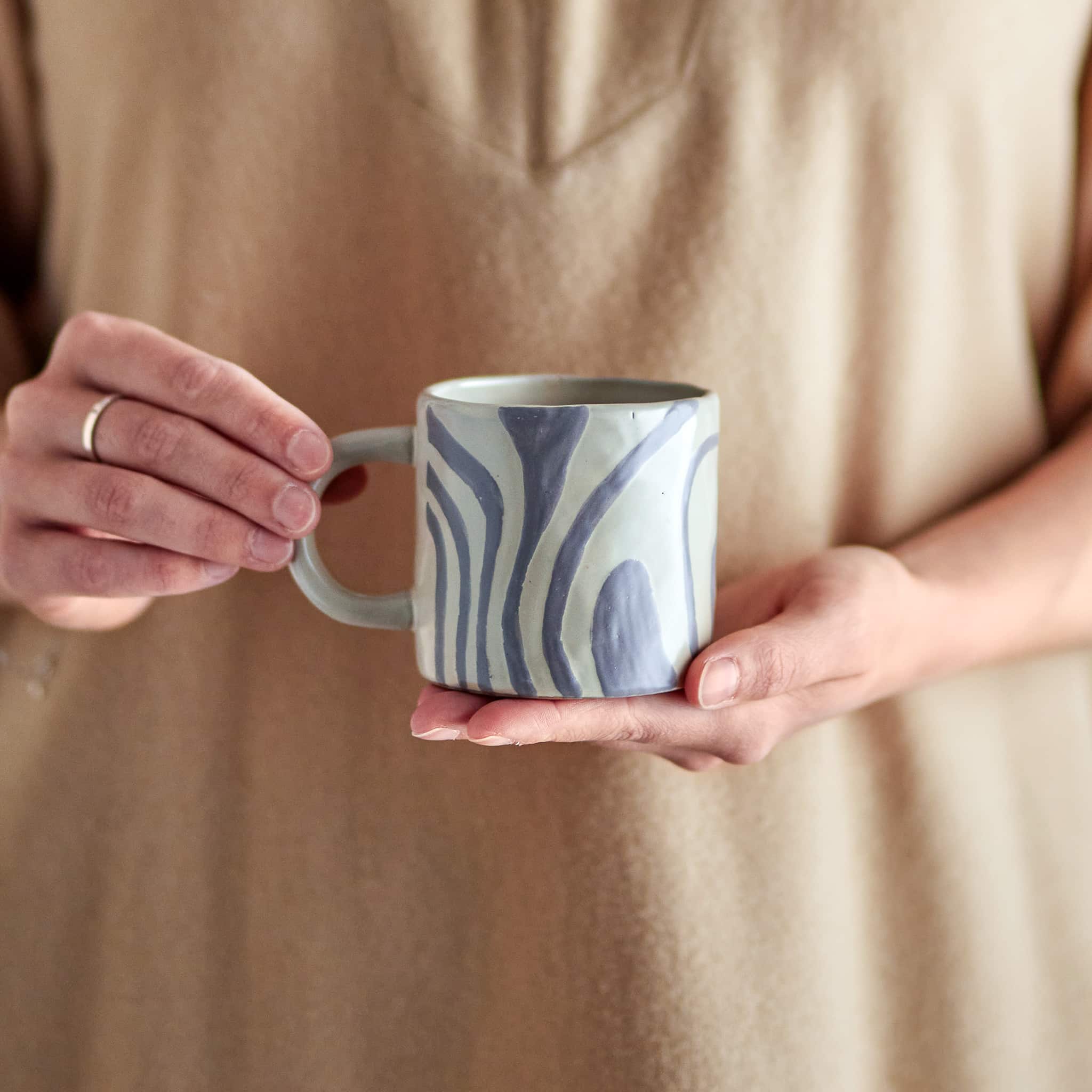 Grey Abstract Mug, 250ml - Image 2