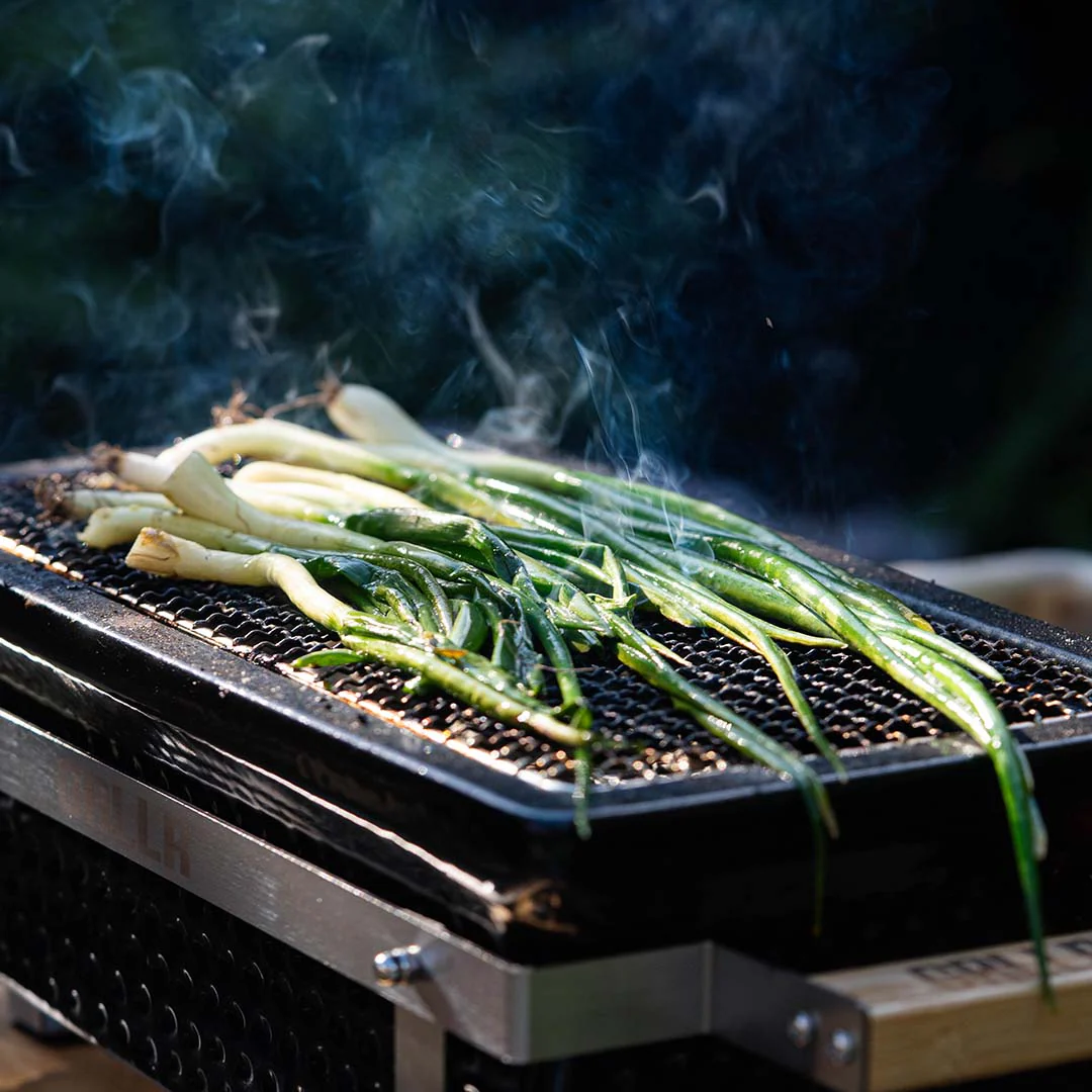 Grllr Osaka Shichirin Tabletop BBQ, Black - Image 2