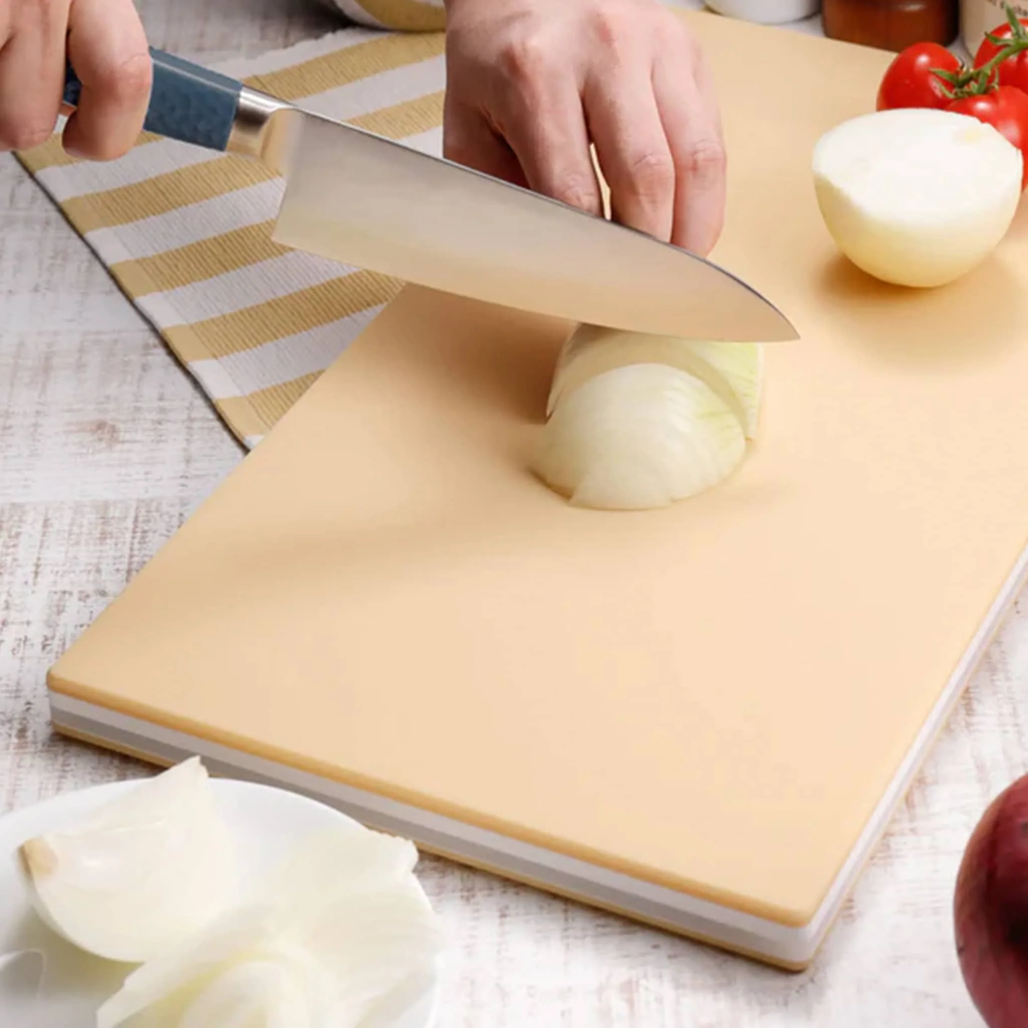 Hasegawa Wood Core Soft Chopping Board - Image 3