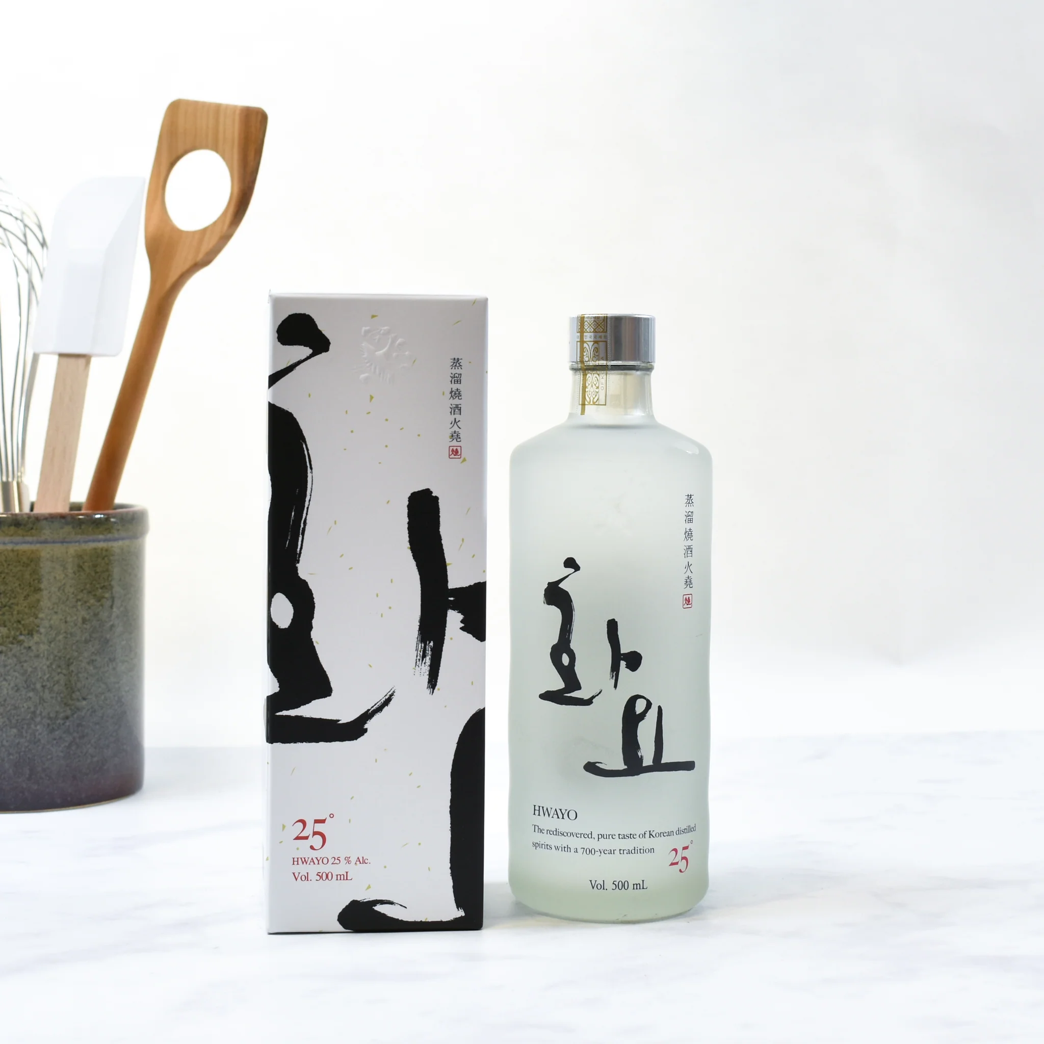 Hwayo Soju, 500ml - Image 2
