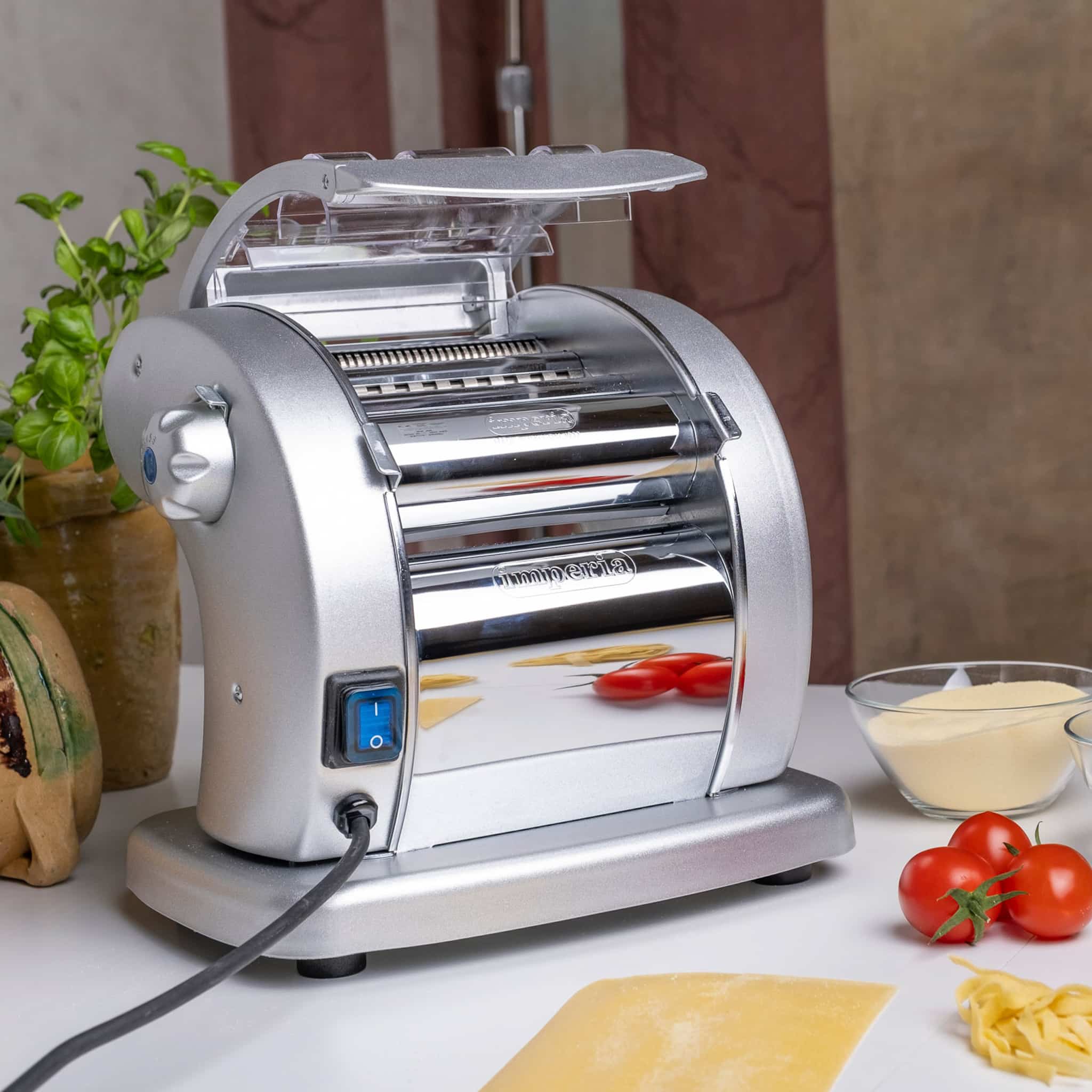 Imperia Pasta Presto Silver Electric Pasta Maker - Image 2