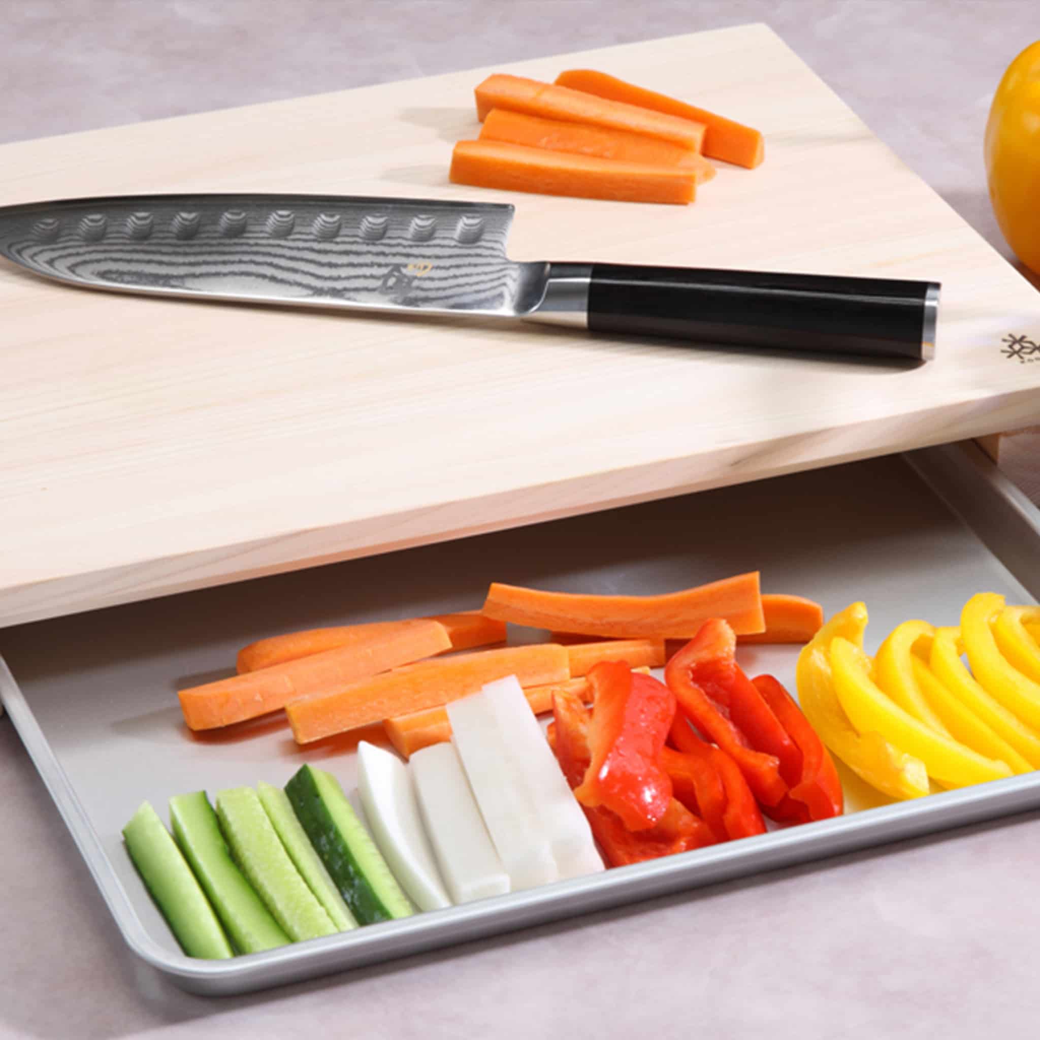 Japanese Hinoki Cypress Wood Chopping Board with Prep Tray, 42x30x5cm - Image 2