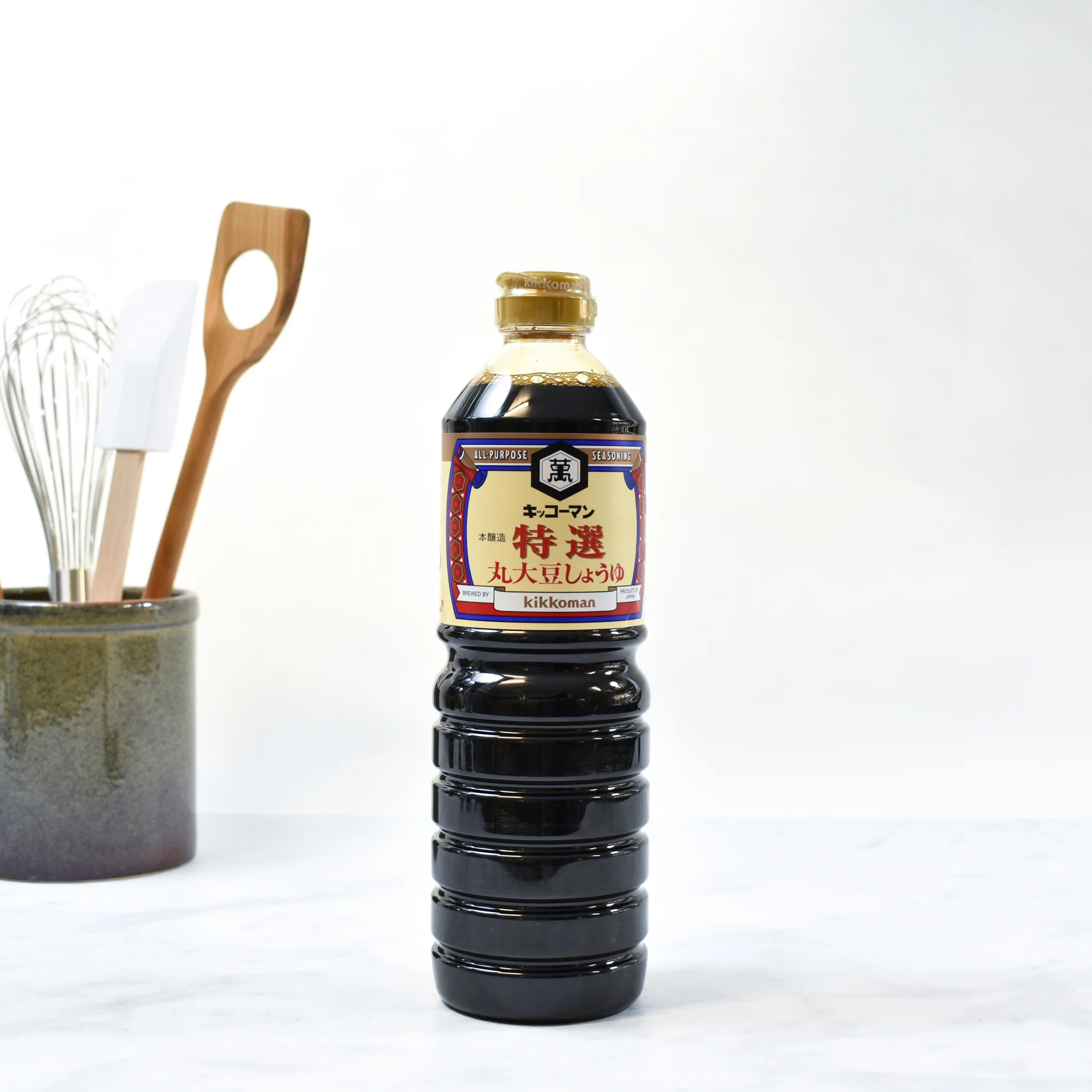 Kikkoman Traditionally Brewed Marudaizu Shoyu Soy Sauce 1l - Image 3