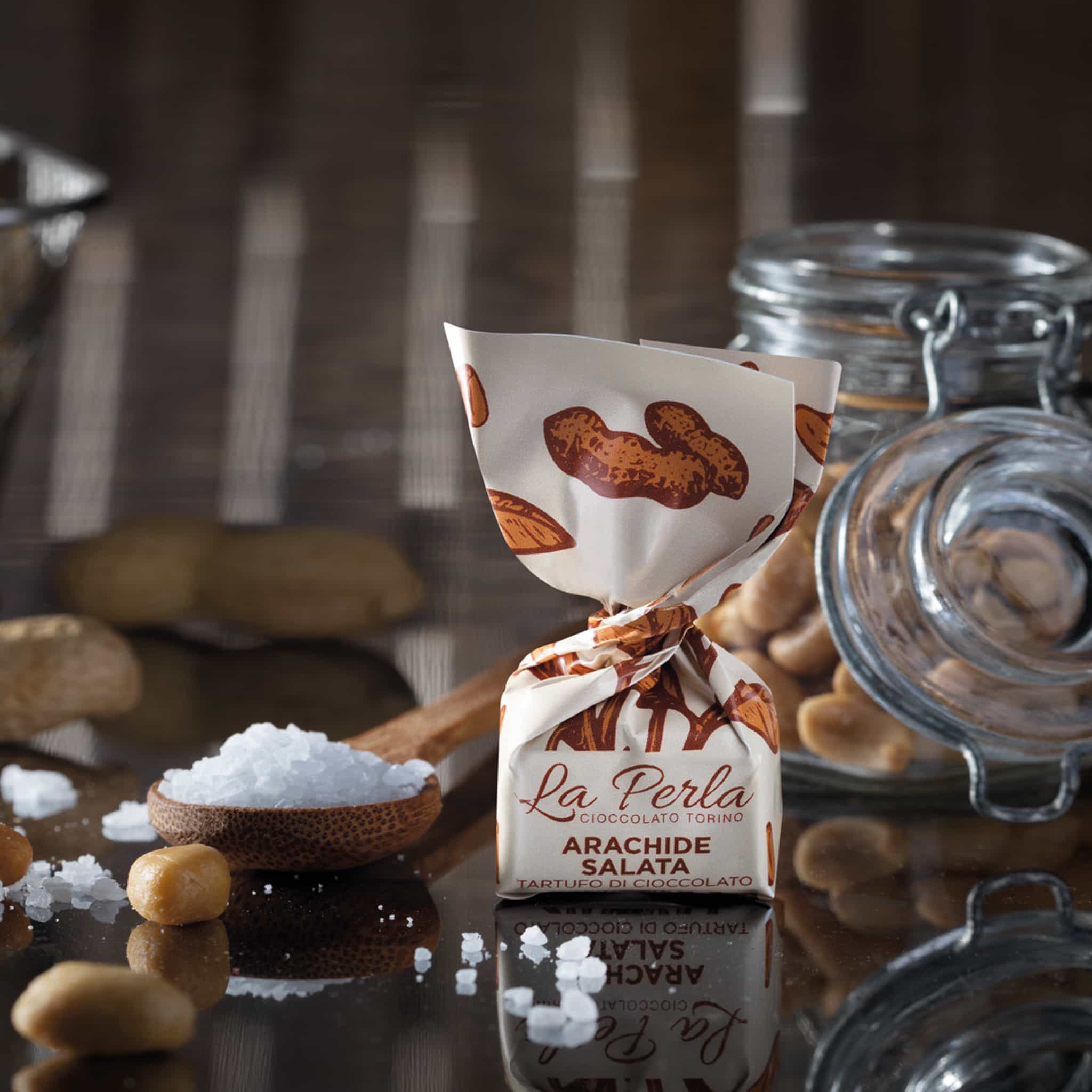 La Perla di Torino Salted Peanut & Caramel White Chocolate Truffles, 200g - Image 5