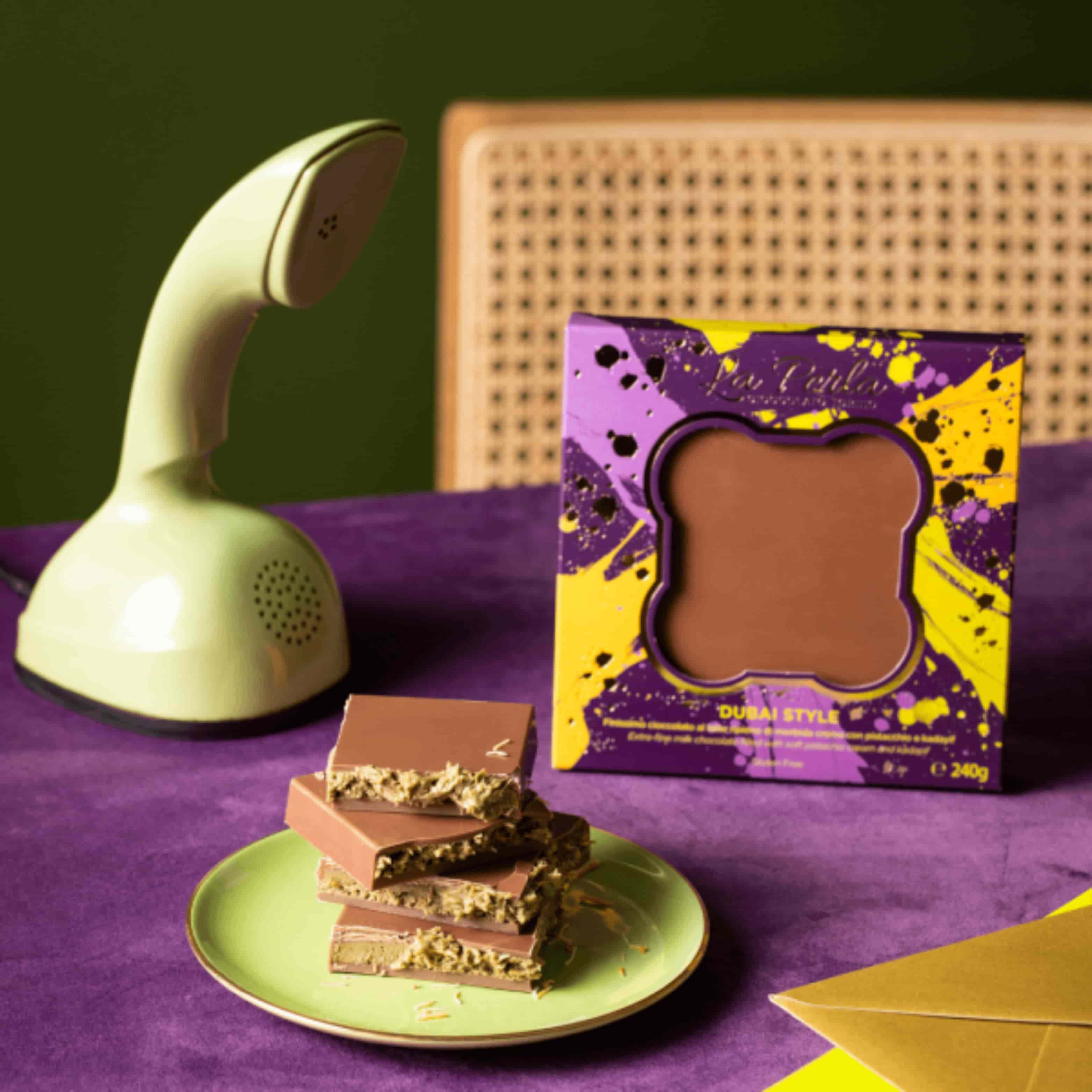La Perla Dubai Style Chocolate Bar with Pistachio & Kadayif, 240g - Image 2