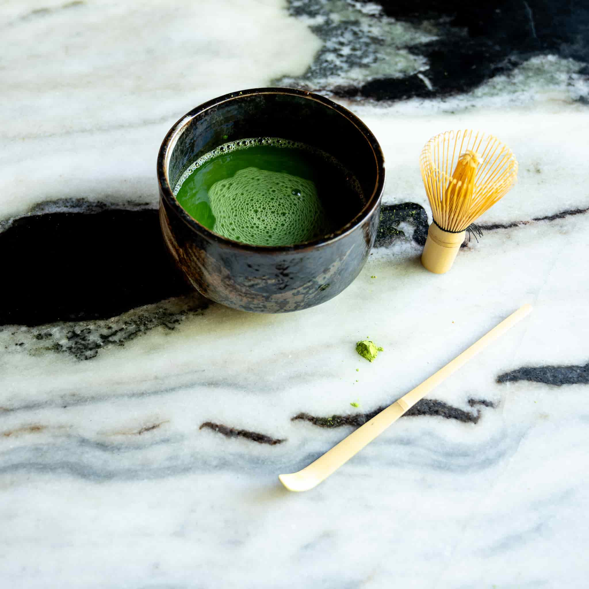 Large Karasuba-Iro Matcha Bowl, 12.5cm - Image 3