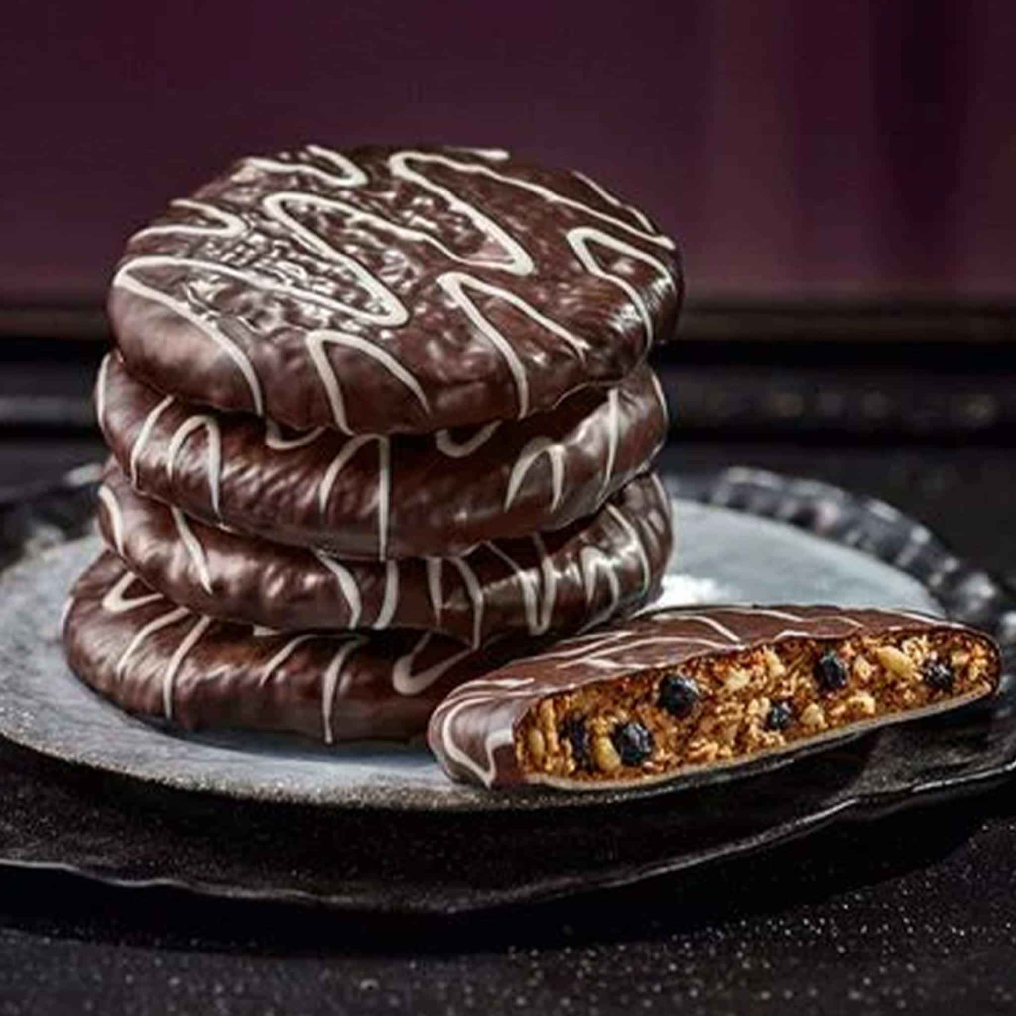Lebkuchen-Schmidt Wild Blueberry & Marzipan Elisen Lebkuchen Biscuits, 280g - Image 3