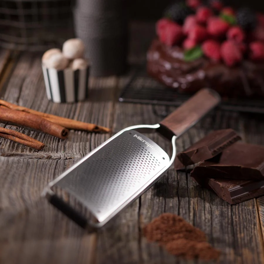 Microplane Master Series Walnut Handle Fine Grater - Image 2