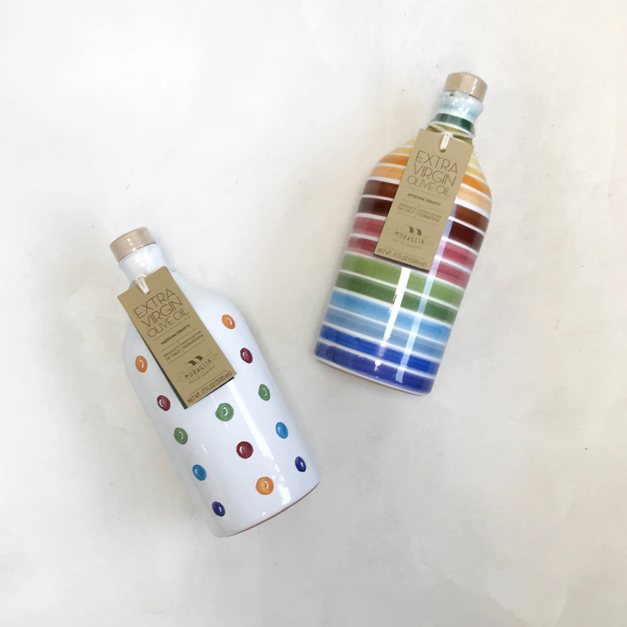Frantoio Muraglia Medium Fruity Extra Virgin Olive Oil in Polka Dot Terracotta Bottle, 500ml - Image 2