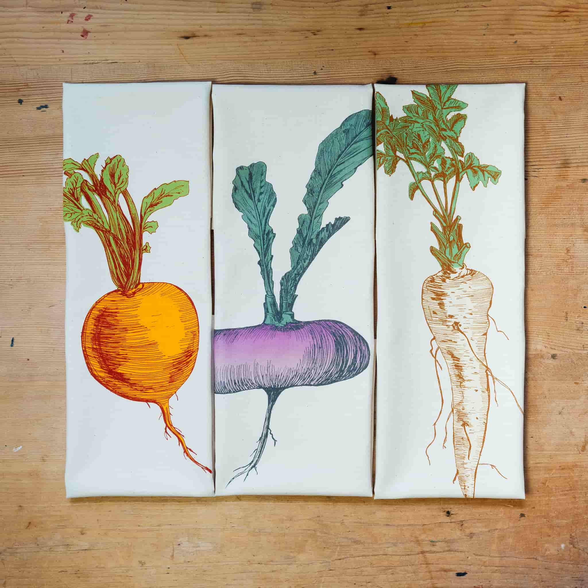 Lottie Day Gift Box Set of 3 Mixed Veg Tea Towel - Image 3