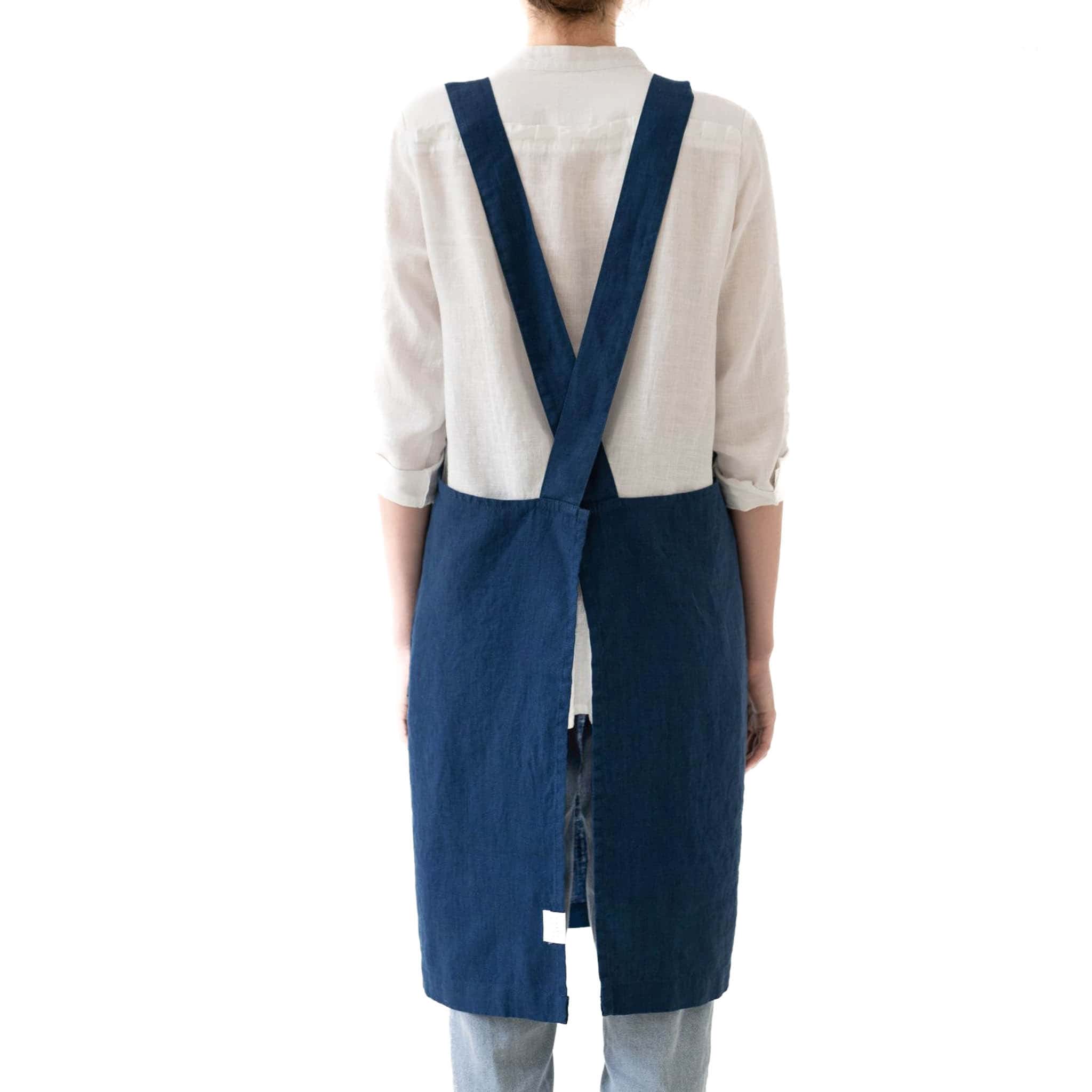 Navy Crossback Linen Apron - Image 3