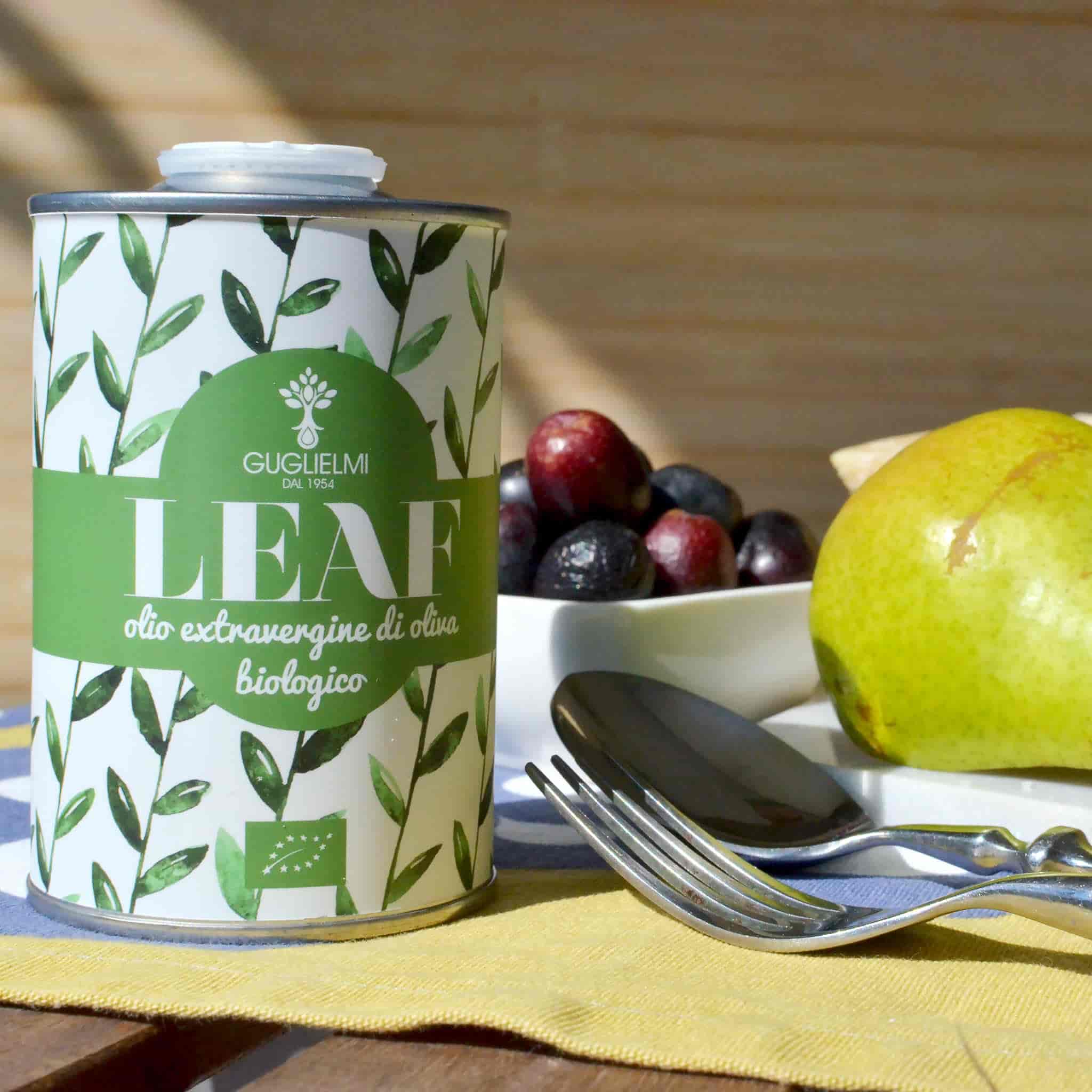 Olio Guglielmi Leaf Extra Virgin Olive Oil, 250ml - Image 2