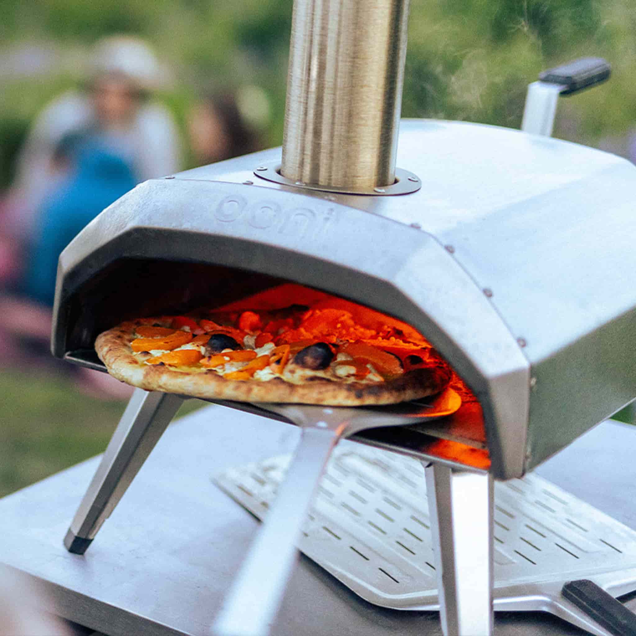 Ooni Karu 12 Multi-Fuel Pizza Oven - Image 3