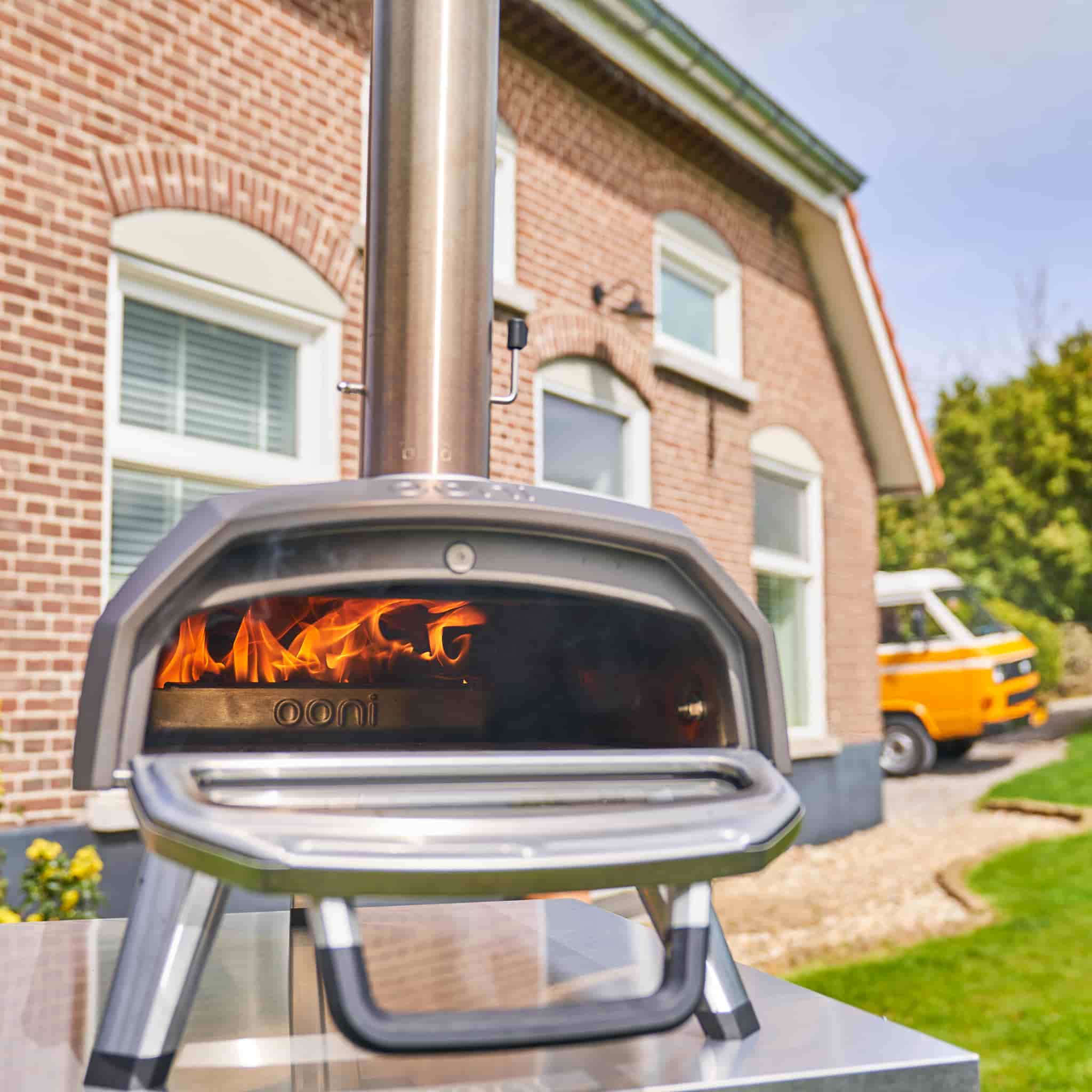 Ooni Karu 2 Pro Multi-Fuel Pizza Oven - Image 2