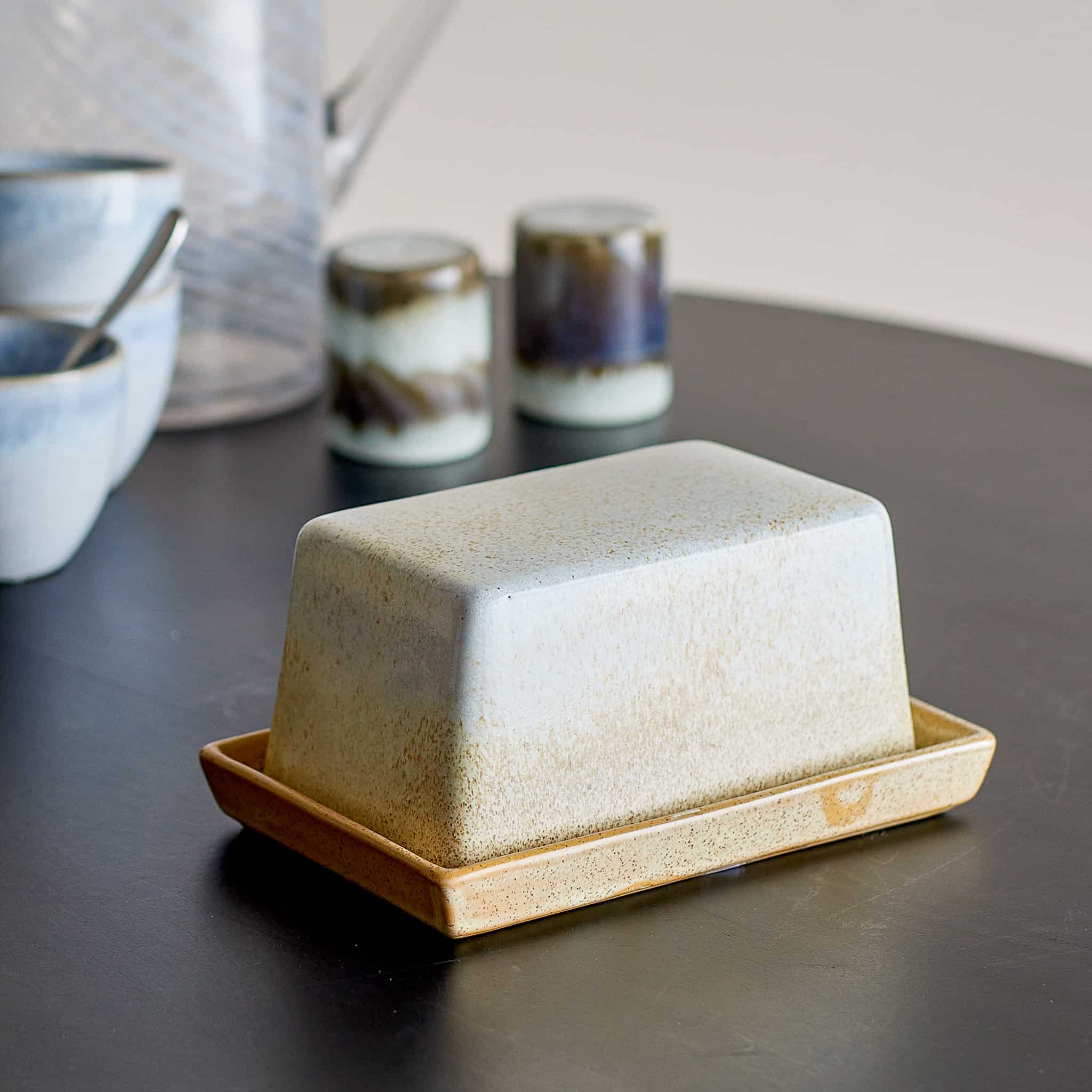 Paula Cream Stoneware Butter Dish - Image 3