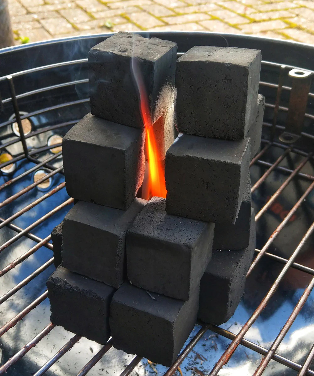 ProQ Cocoshell Briquettes, 10kg - Image 3