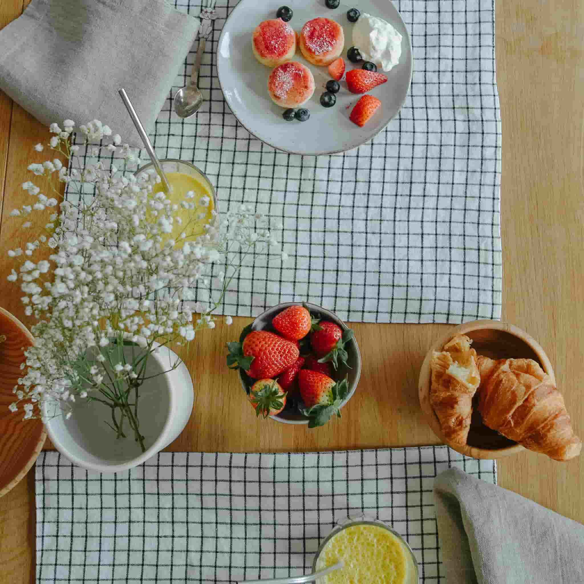 Set of 2 Natural Linen Napkins - Image 3