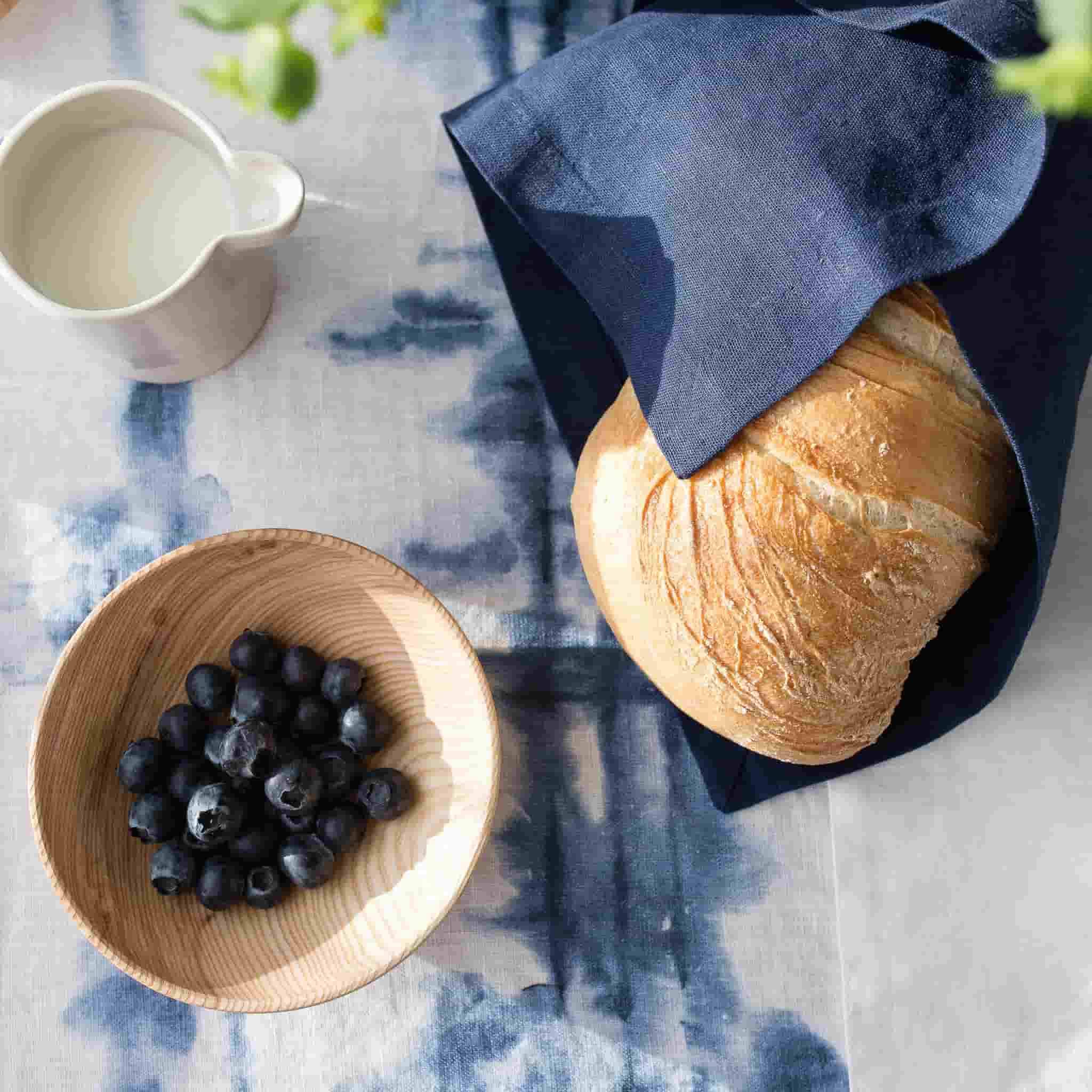 Set of 2 Navy Linen Napkins - Image 3