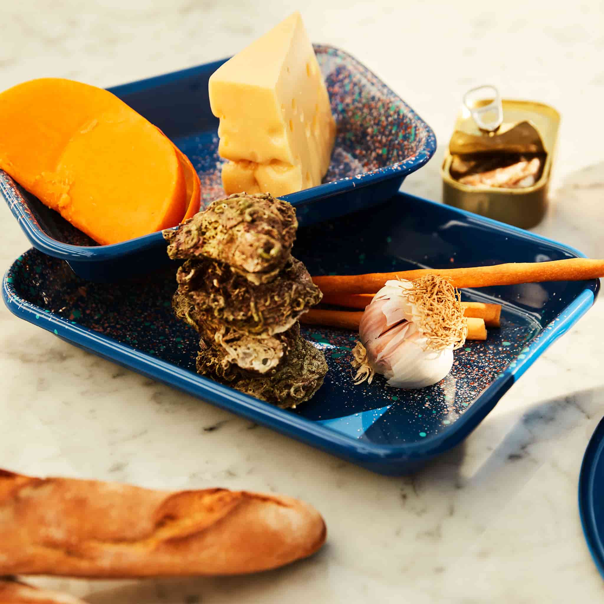 Splatter Fest Enamel Roasting and Serving Dish, Cobalt Blue - Image 4