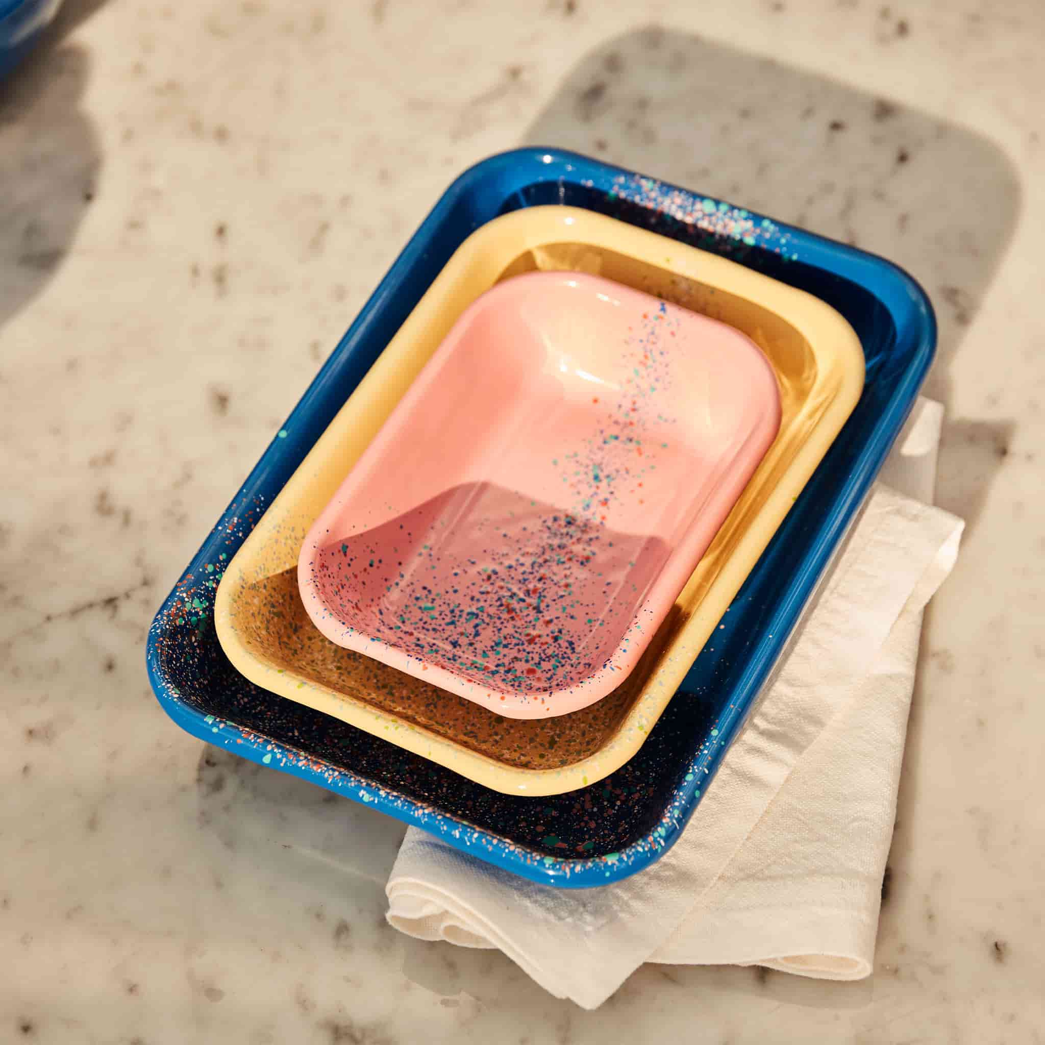Splatter Fest Enamel Roasting and Serving Dish, Cobalt Blue - Image 5