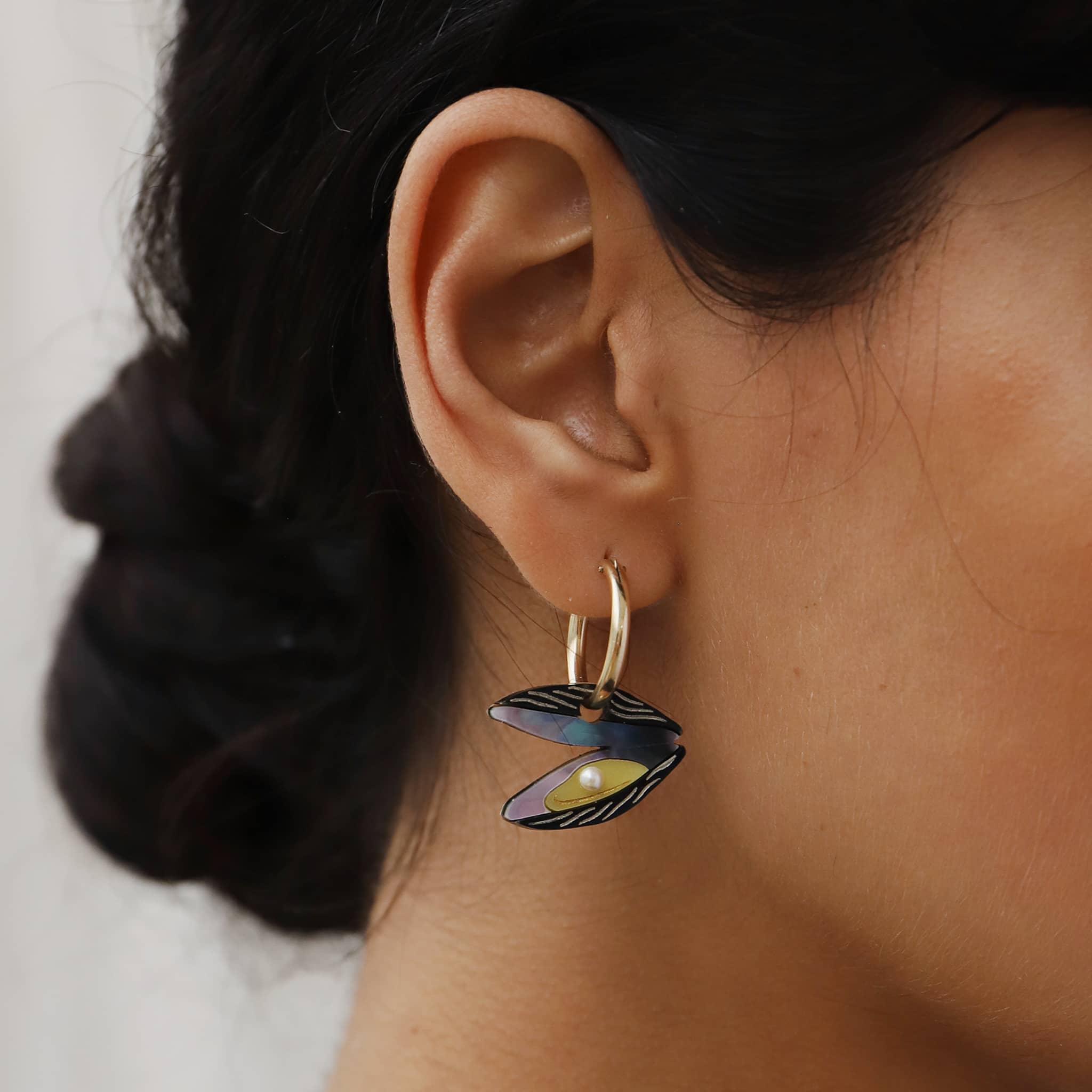 Wolf & Moon Mussel Hoop Earrings - Image 2